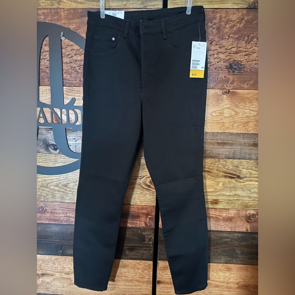 H&M Women’s Black Skinny Jeans
